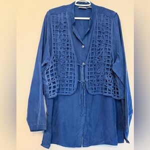 Riva 100% Silk Blouse Blue Embroidered Cutout Overlay Tie Front Long Sleeve XL